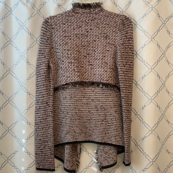 LIKE NEW WHBM Sweater - Picture 2 of 4